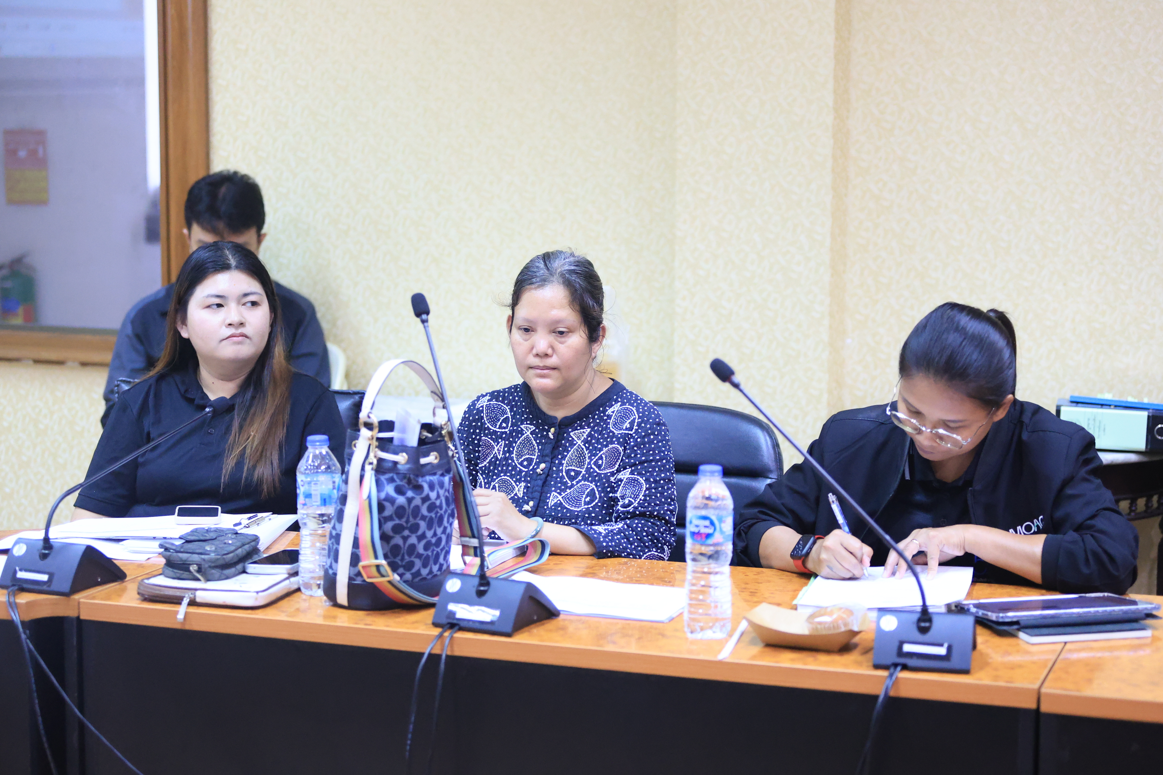 title - ส.ป.ก. ประชุมคณะอนุกรรมการพิจารณาการให้ความยินยอมหรืออนุญาตการใช้ประโยชน์ที่ดินในเขตปฏิรูปที่ดิน ครั้งที่ 4/2569